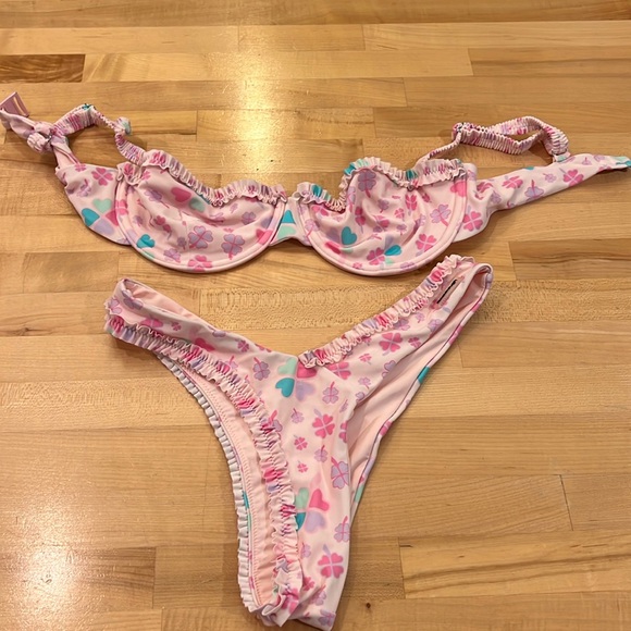 Blackbough Swim Pink Floral Bikini Set Poshmark